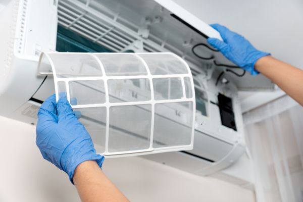 Instalação de Ar-Condicionado no Quarto: Dicas Essenciais